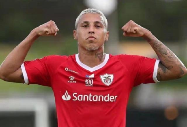 1651239684083082511.jpg kls.jpg